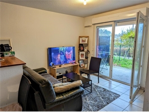 t2 à la vente -   33660  SAINT SEURIN SUR L ISLE, surface 36 m2 vente t2 - UBI455332202